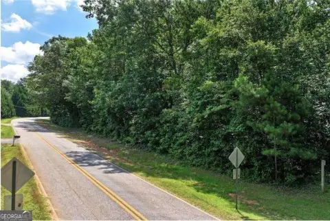 Watkinsville Land on Marshall Store