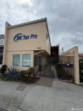 Renovated Mixed-Use Property