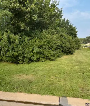 30a SW Post Oak Dr, Topeka, KS 66610 - Land for sale - Realmo