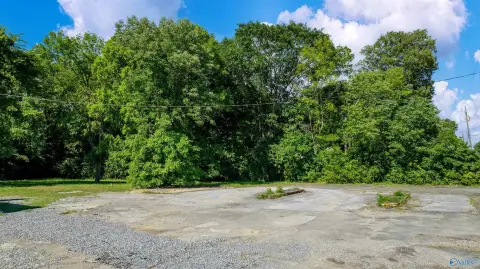 Commercial Land