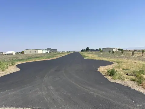 Land with Airstrip Access