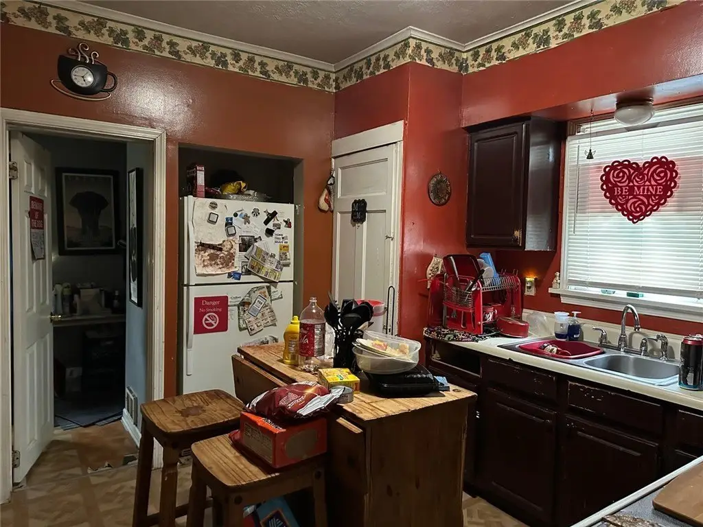 Picture 4
