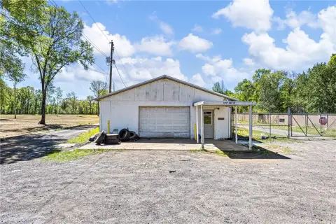 Flex Space with Garage Bays