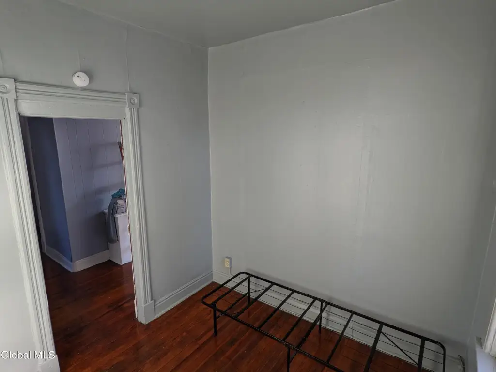 Picture 8