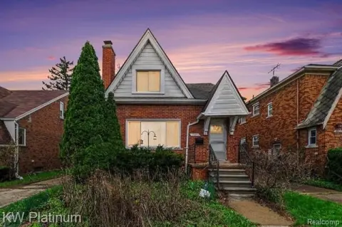 Detroit Multifamily Bungalow For Sale