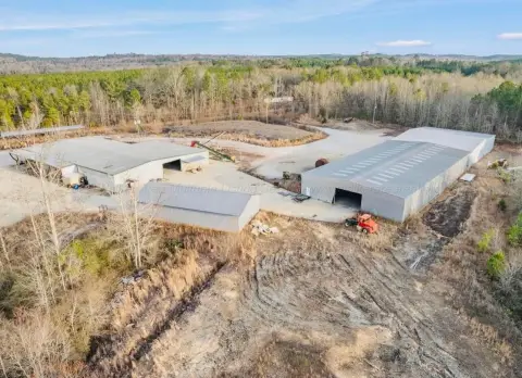 Industrial Property on 11 Acres