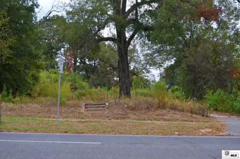 Commercial Land Near Interstate