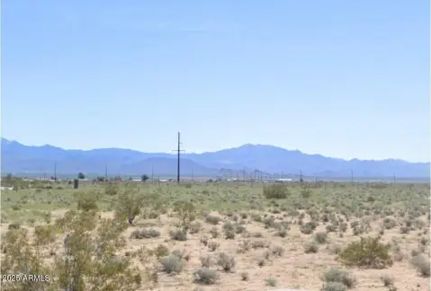 Land in Golden Valley, AZ