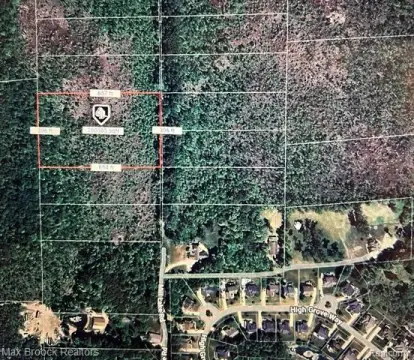 Vacant Land in Lake Orion
