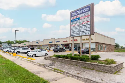 Hanover Park Commercial Flex Space