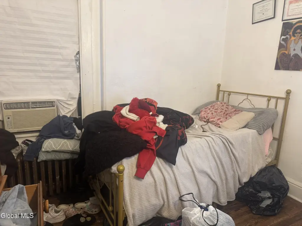 Picture 28