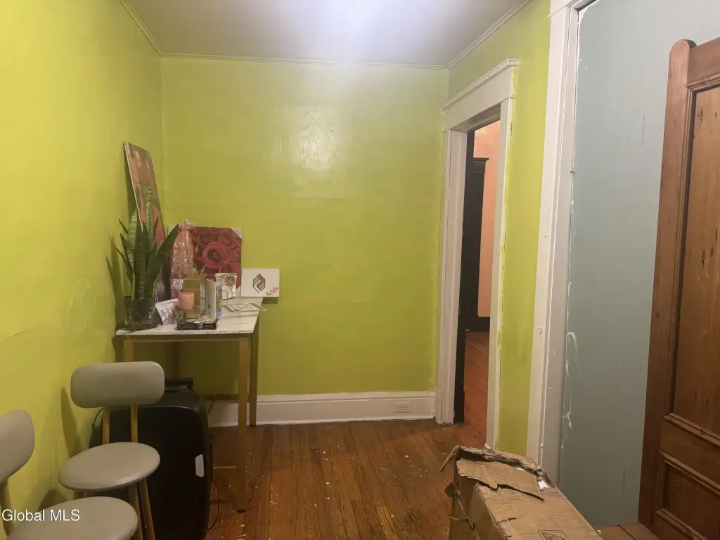 Picture 6