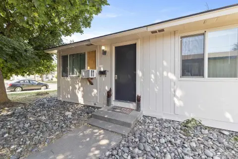 Moscow Duplex: Investment Opportunity