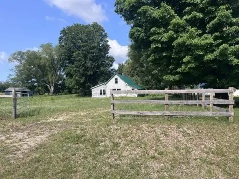 Hunting Land With Cabin