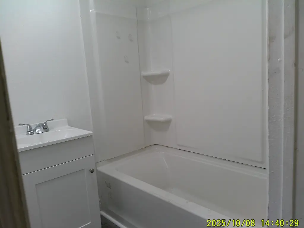 Picture 9