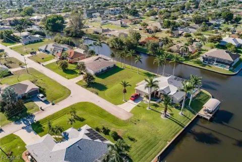Waterfront Lot in Cape Coral