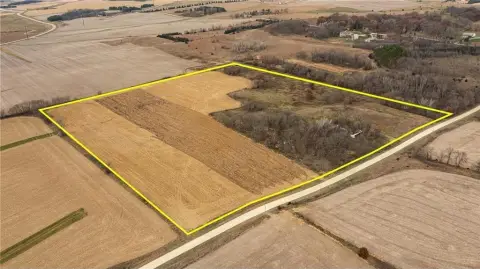 Scenic 40-Acre Retreat