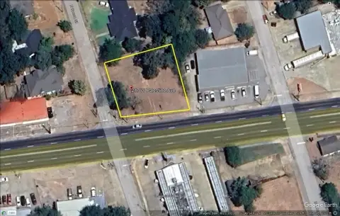 Commercial Lot For Lease