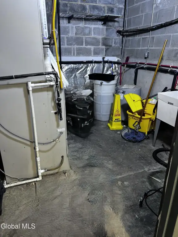 Picture 10