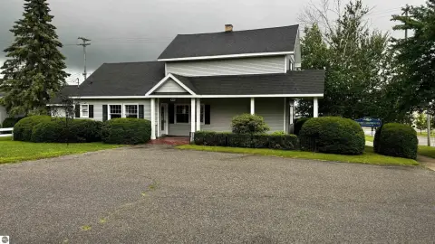 Renovated Office Building in Cadillac