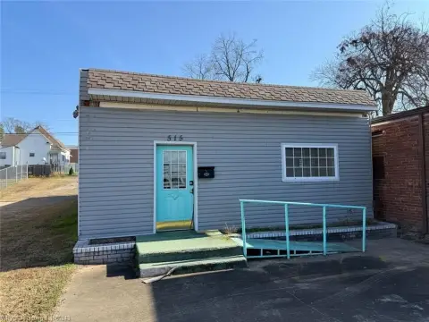 Commercial Building in Fort Smith