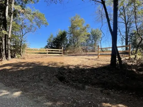 20 Acres of Serene Land