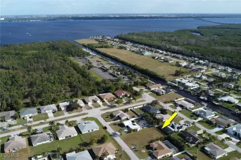 Cape Coral Land For Sale