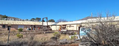 Historic Flex Building with Utilities