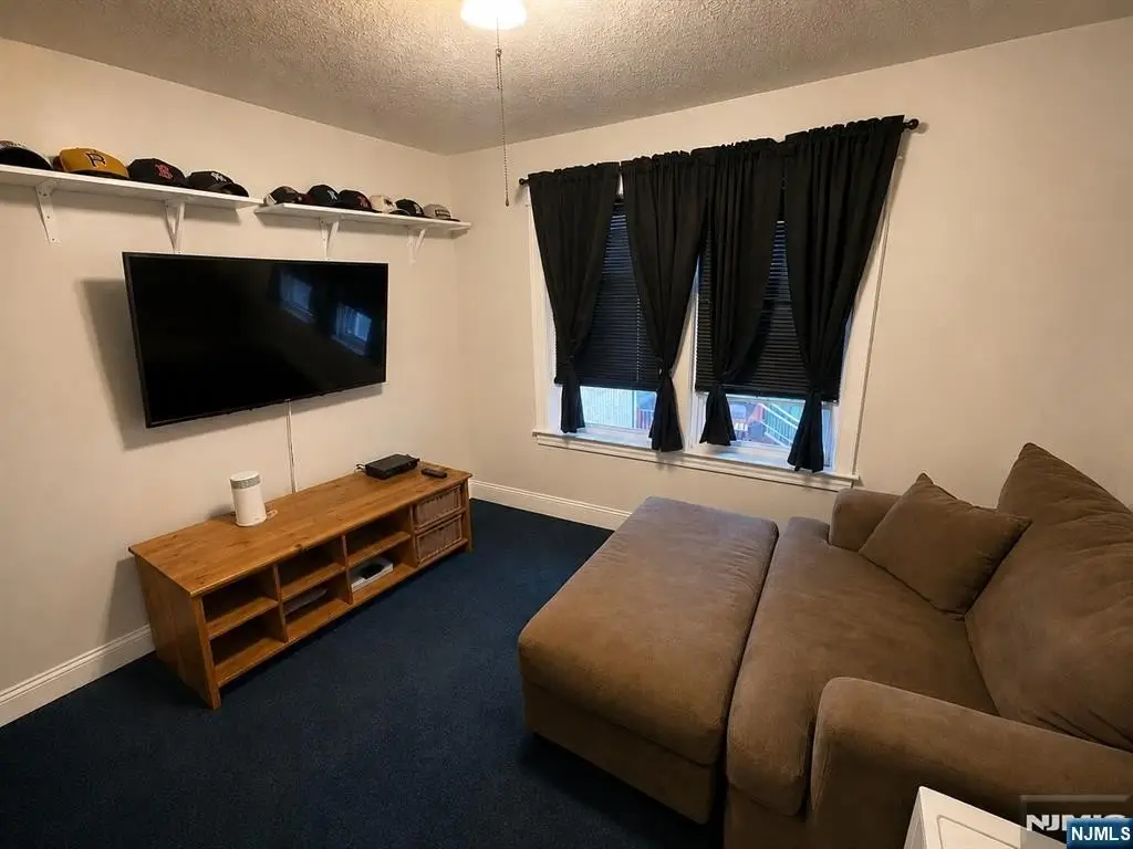 Picture 21