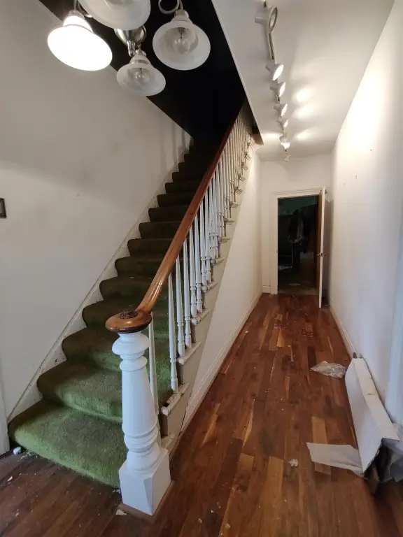Picture 19