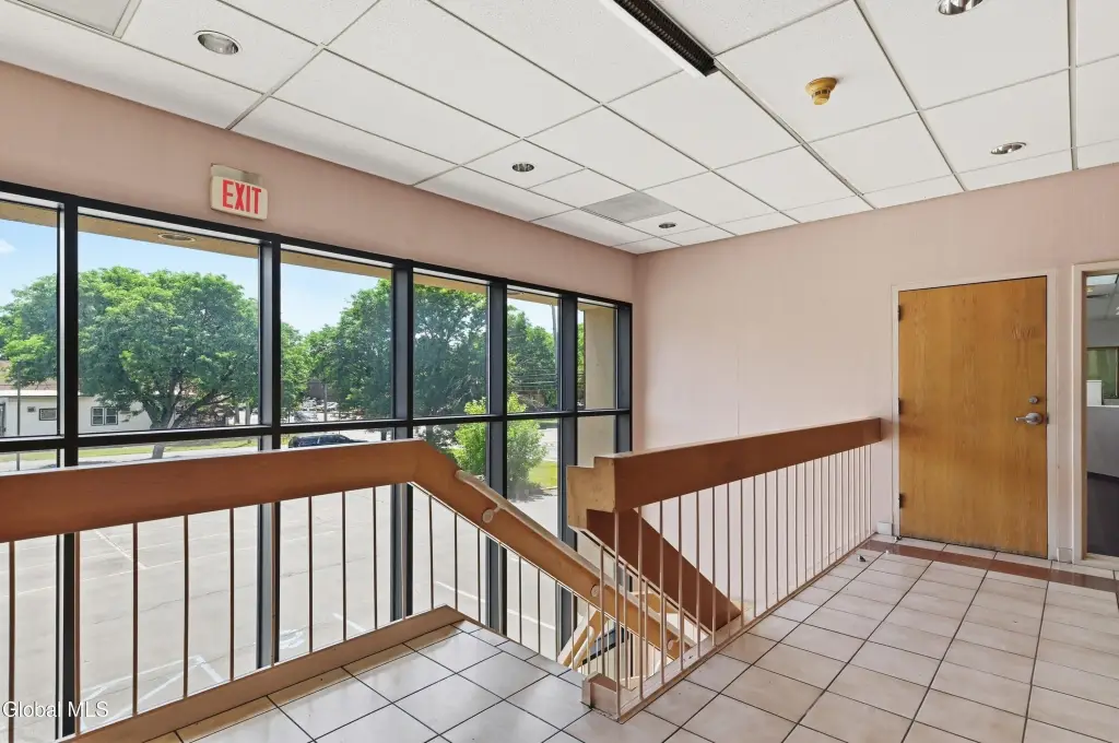 Picture 8