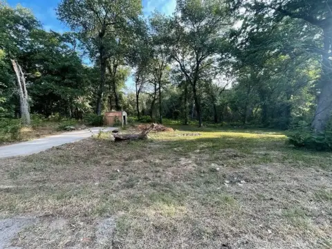 Land Near Cedar Creek Lake