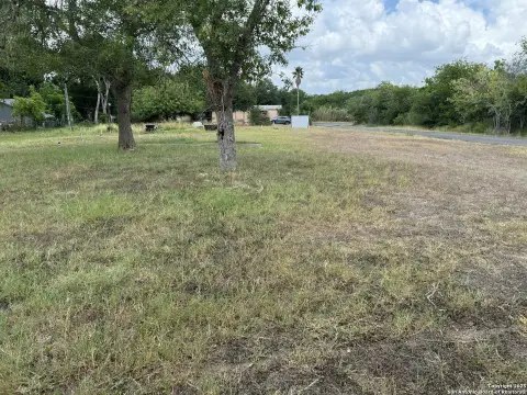 Kenedy, TX Land Opportunity