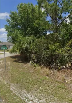Residential Land in Palm Bay