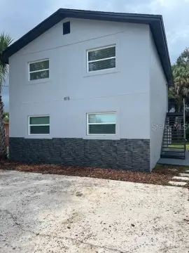 Renovated Duplex Near Tampa Riverwalk
