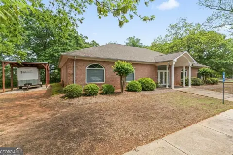 Versatile Commercial Property on 2 Acres