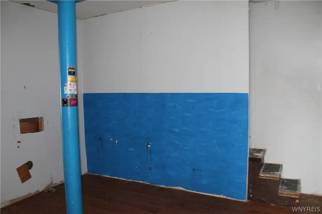 Picture 9