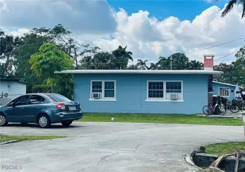 Income Producing Duplex in Fort Myers