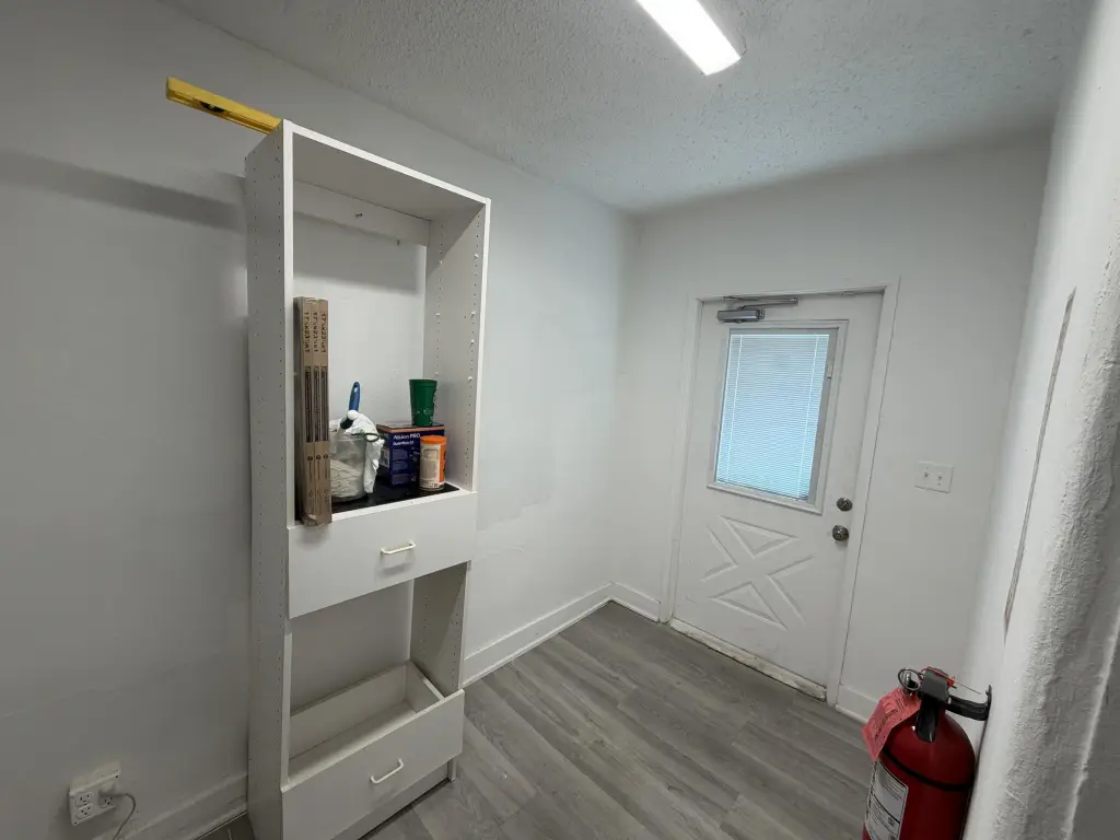 Picture 4
