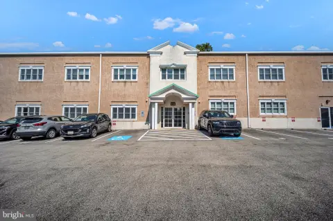 Office Condominium with Elevator Service