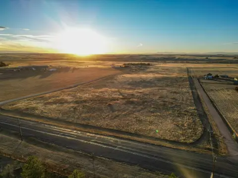 Expansive Land with Mountain Views