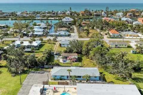 Turnkey Duplex Near Nokomis Beach