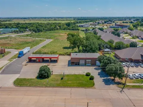Redevelopment Opportunity in Yukon, OK