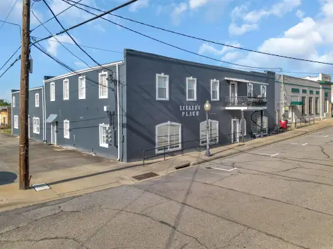 Morrilton Apartments: Investment Opportunity