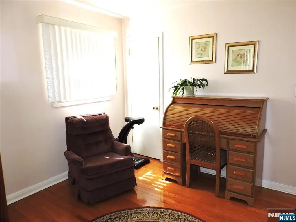 Picture 14