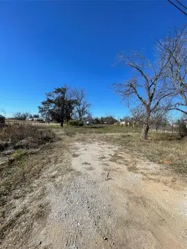 Residential Land in Bangs, TX
