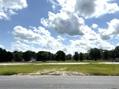Residential Land in Gonzales, LA