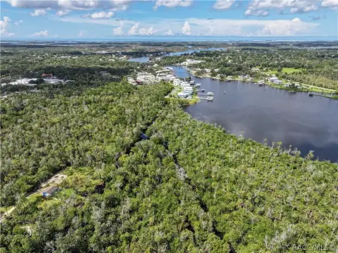 Canal-Front Waterfront Land