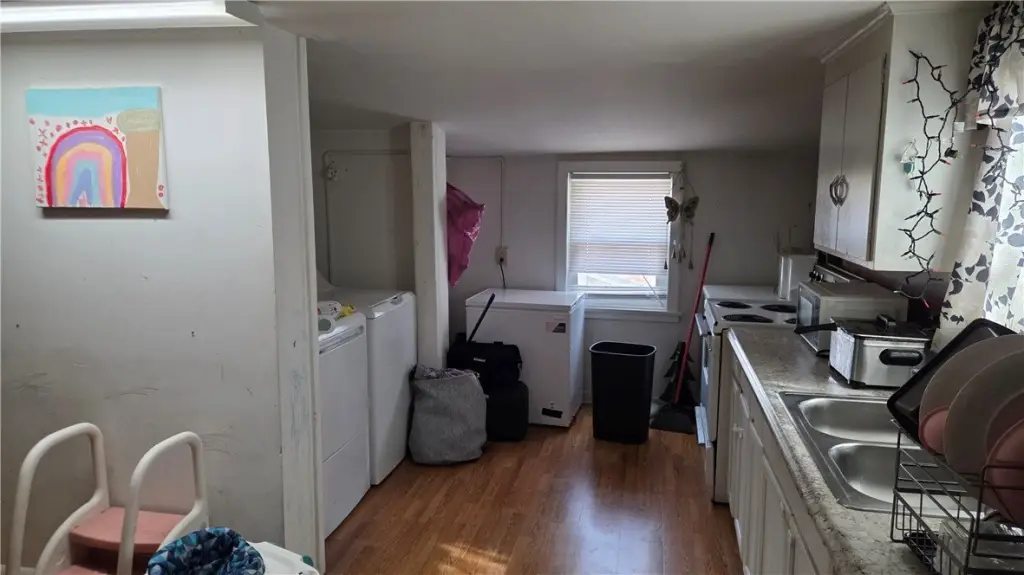 Picture 12