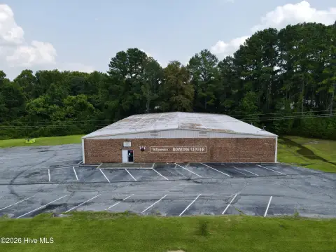 Operating Bowling Center with 16 Lanes